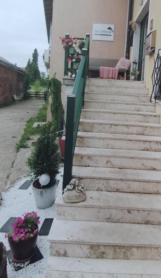 Taferne In Koestendorf - Ferienwohnung Monteurzimmer Ноймаркт-ам-Валлерзе Экстерьер фото