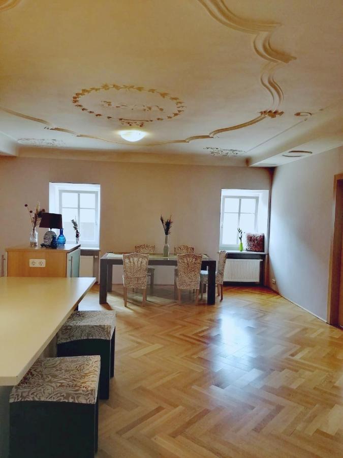 Taferne In Koestendorf - Ferienwohnung Monteurzimmer Ноймаркт-ам-Валлерзе Экстерьер фото
